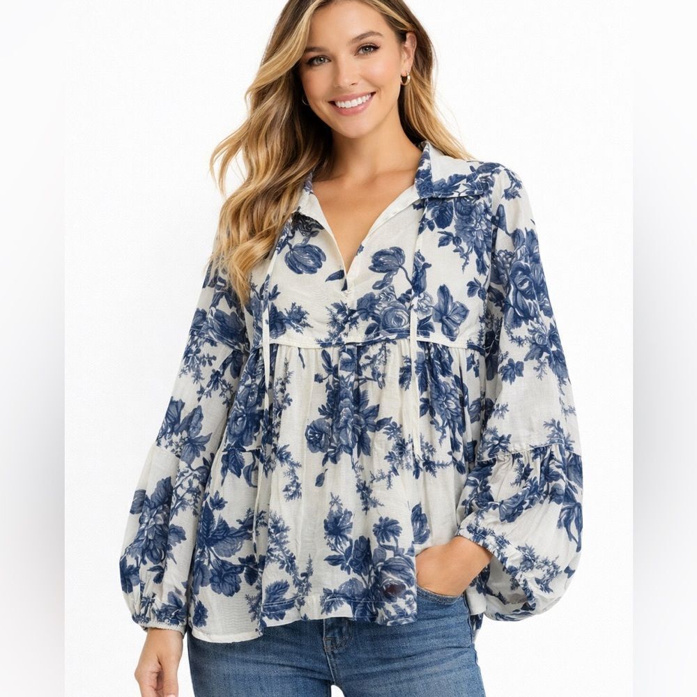&merci Blue Floral Babydoll Boho Blouse – Size Small